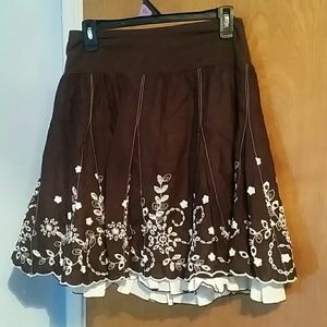A-line embroidered floral skirt